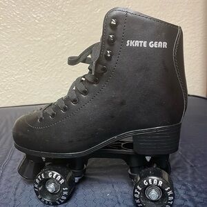 Skate Gear Rollerskates Size 6